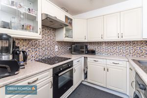 Kitchen- click for photo gallery